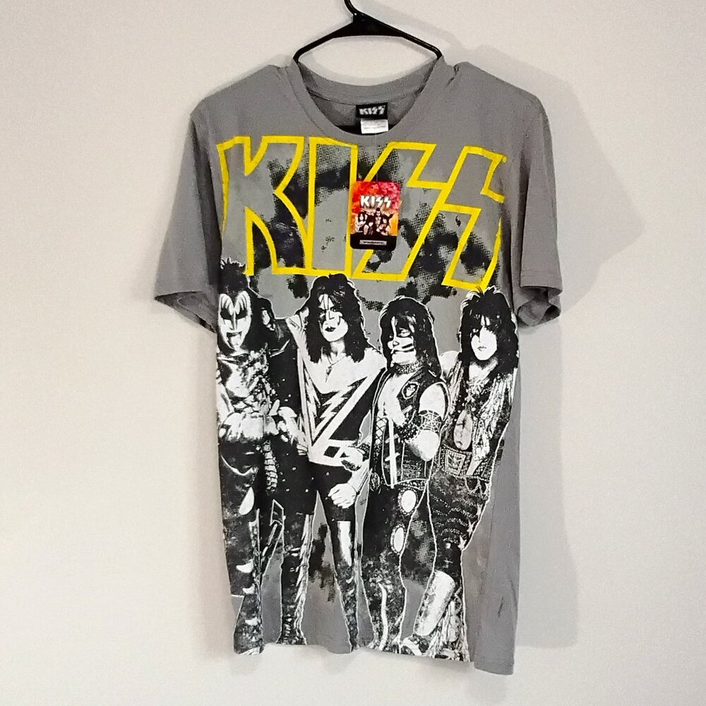 Kiss Epic Knights T-Shirt Size Adult S BNWT!!